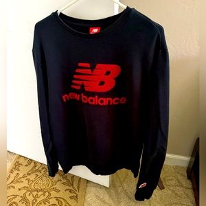 Men’s New Balance Sweatshirt, Size L